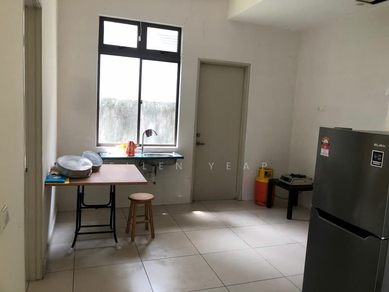 Rumah Berkembar untuk Dijual di Johor Bahru (Johor) - Ellen Yeap - Kitchen - PropertyGuru.com.my