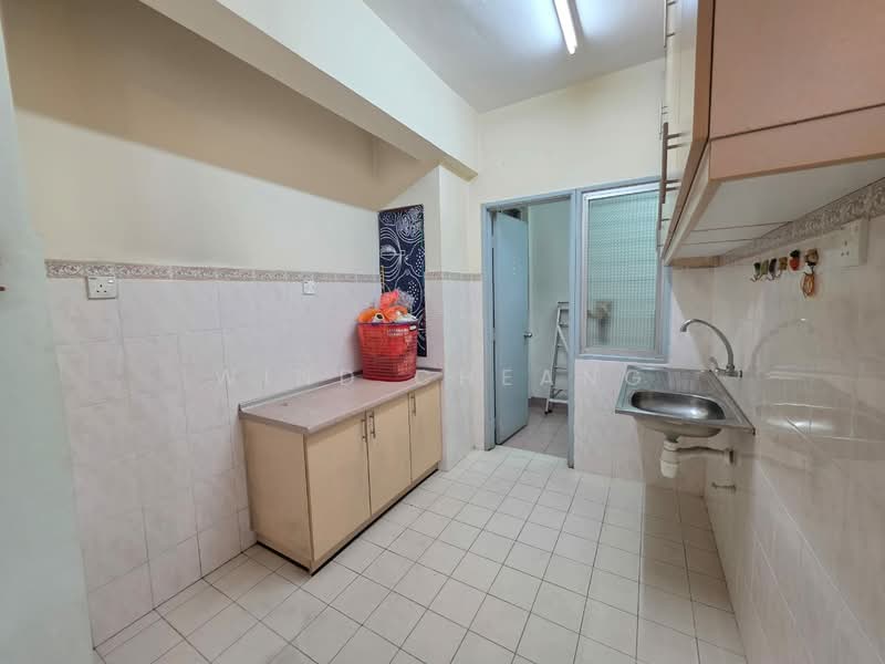 Condominium for Sale at Pelangi Damansara - Wind Cheang - Kitchen - PropertyGuru.com.my