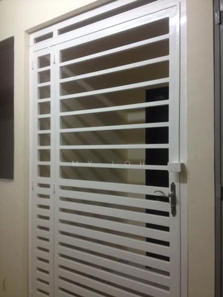Kondominium untuk Dijual di Amira Residence - MY Loh - Entrance - PropertyGuru.com.my