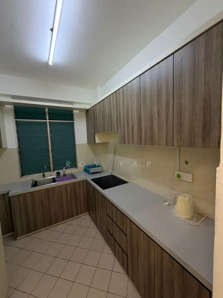 Apartment for Rent at Bayu Puteri 1 - Roy Yap - Kitchen - PropertyGuru.com.my