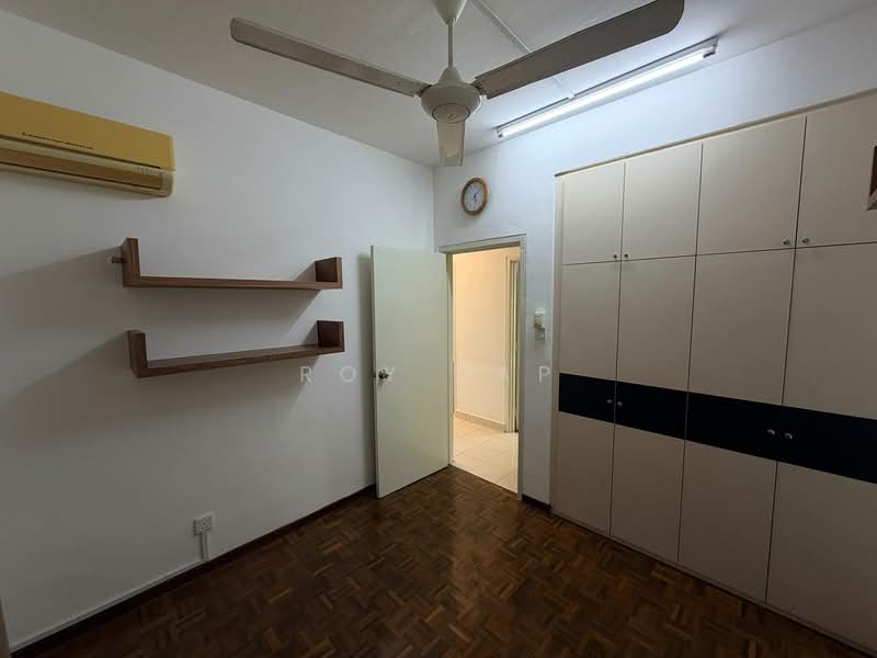 Apartment for Rent at Bayu Puteri 1 - Roy Yap - Bedroom - PropertyGuru.com.my