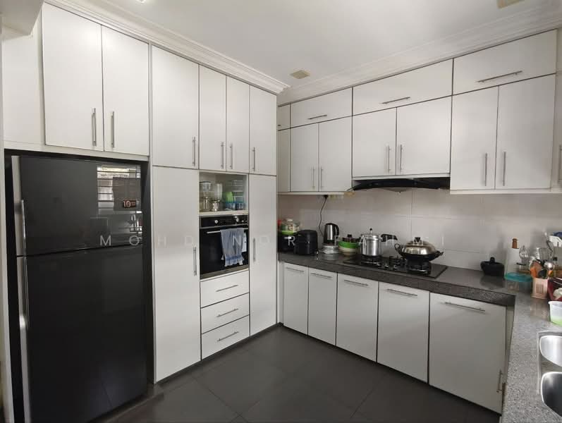 Rumah Teres 2 Tingkat untuk Dijual di Petaling Jaya (Selangor) - Mohd Nor Fahmi - Kitchen - PropertyGuru.com.my
