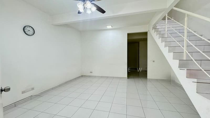 Rumah Teres 2 Tingkat untuk Disewa di Taman Ekoflora (Johor Bahru) - Mavis Hew - Living Room - PropertyGuru.com.my