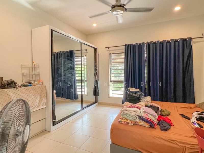 2-storey Terraced House for Sale in Bandar Putera 2 (Klang) - Mohd Yunos Bin A.Karim - Bedroom - PropertyGuru.com.my