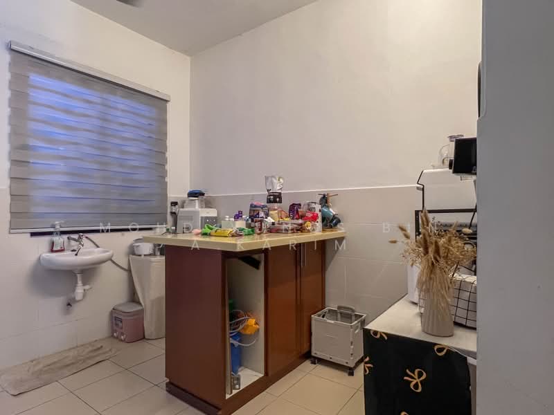 2-storey Terraced House for Sale in Bandar Putera 2 (Klang) - Mohd Yunos Bin A.Karim - Kitchen - PropertyGuru.com.my