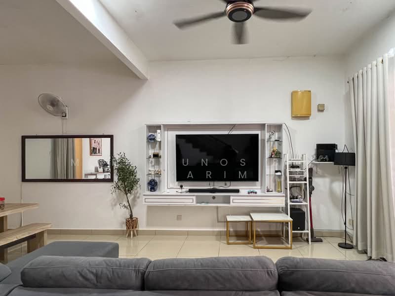 2-storey Terraced House for Sale in Bandar Putera 2 (Klang) - Mohd Yunos Bin A.Karim - Living Room - PropertyGuru.com.my