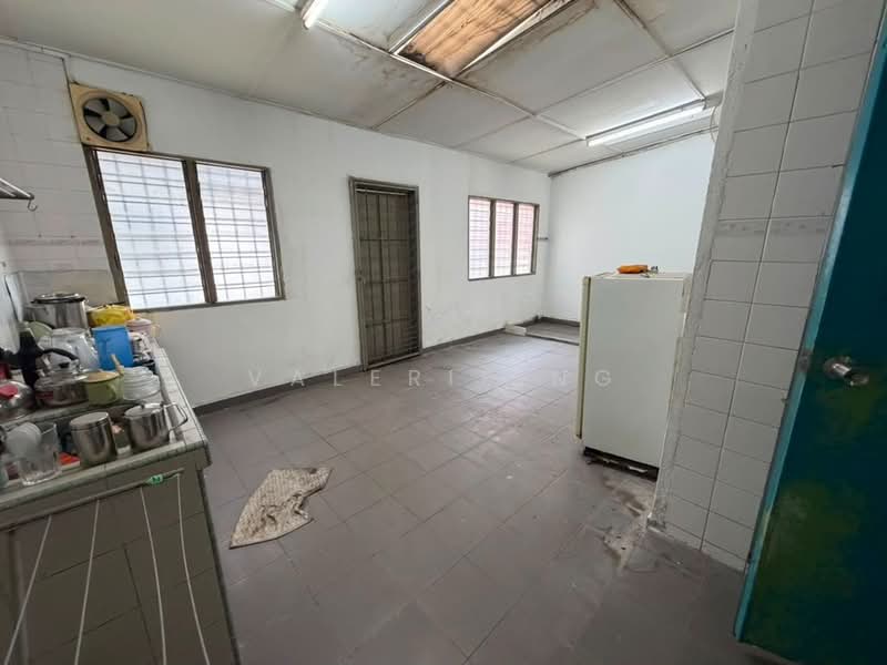 Rumah Teres 2 Tingkat untuk Dijual di Bandar Sri Damansara (Selangor) - Valerie Ng - Kitchen - PropertyGuru.com.my