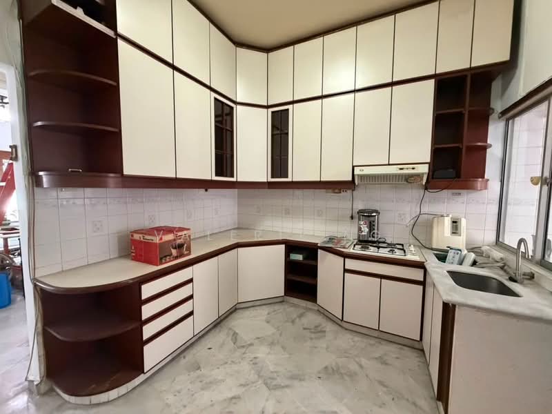 Rumah Teres 2 Tingkat untuk Dijual di Bandar Sri Damansara (Selangor) - Valerie Ng - Kitchen - PropertyGuru.com.my