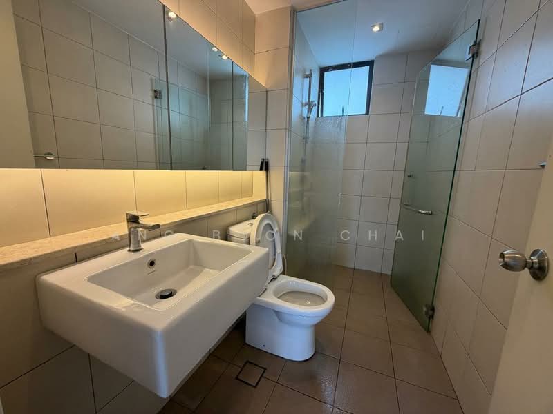 Condominium for Sale at The WaterEdge (Pinggiran Air) - Ang Boon Chai - Bathroom - PropertyGuru.com.my