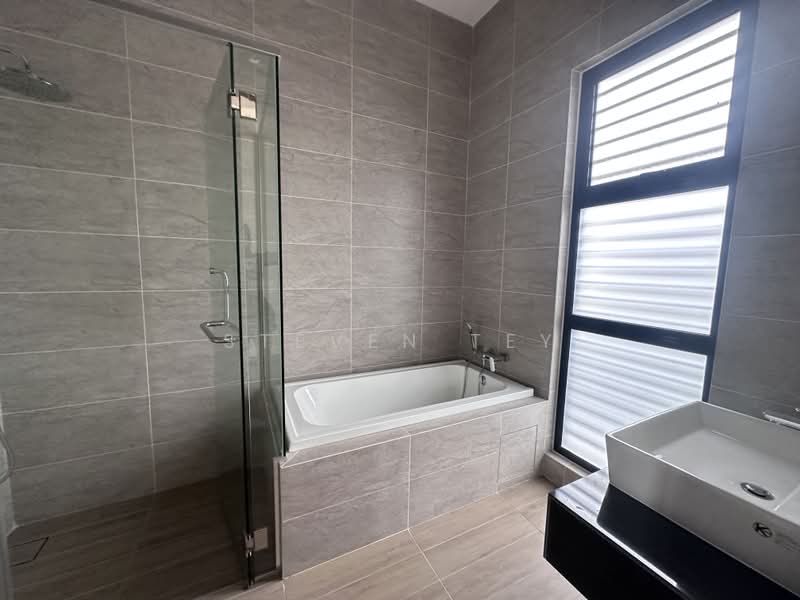 Rumah Banglo untuk Dijual di Eco Ardence (Setia Alam) - Steven Tey - Bathroom - PropertyGuru.com.my
