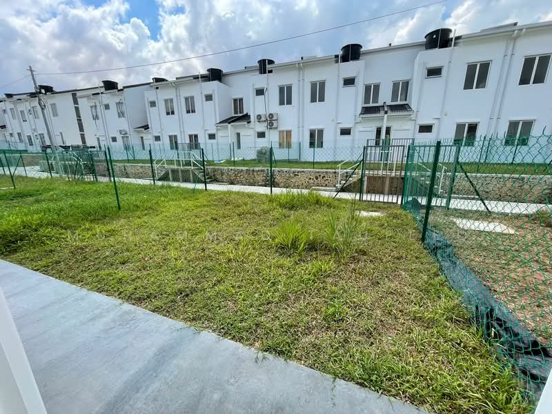 2-storey Terraced House for Rent in Eka Heights (Bandar Sri Sendayan) - Muhammad Taufeeq - Exterior - PropertyGuru.com.my