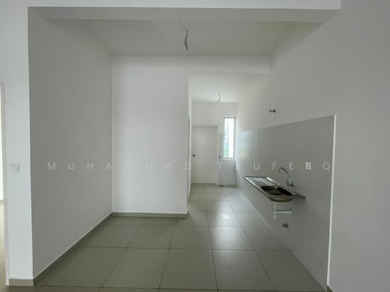 2-storey Terraced House for Rent in Eka Heights (Bandar Sri Sendayan) - Muhammad Taufeeq - Kitchen - PropertyGuru.com.my