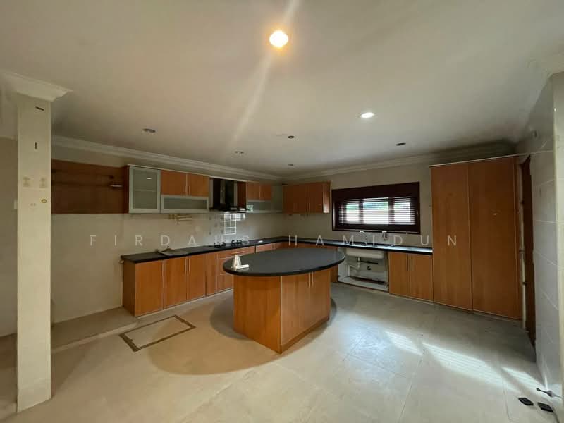 Rumah Teres 2 Tingkat untuk Dijual di Klang (Selangor) - Firdaus Hamidun - Kitchen - PropertyGuru.com.my