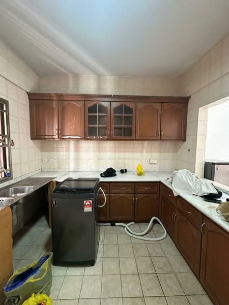 Condominium for Rent at Marina Court Resort Condominium - Stev Yap - Kitchen - PropertyGuru.com.my
