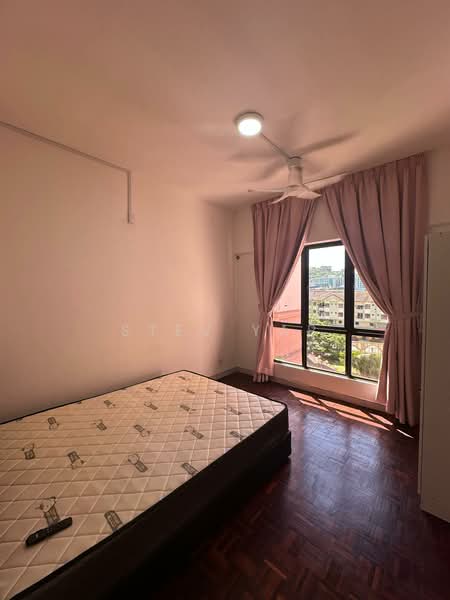 Condominium for Rent at Marina Court Resort Condominium - Stev Yap - Bedroom - PropertyGuru.com.my