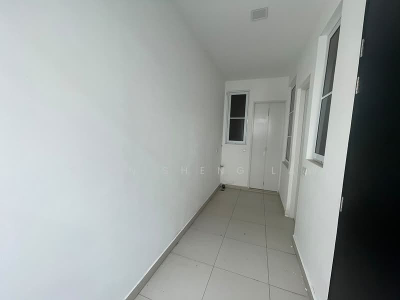 Rumah Kluster untuk Dijual di Eco Majestic (Semenyih) - Soon Sheng Law - Corridor - PropertyGuru.com.my