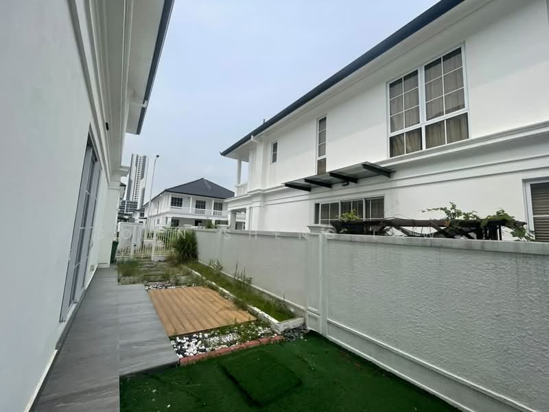 Rumah Kluster untuk Dijual di Eco Majestic (Semenyih) - Soon Sheng Law - Exterior - PropertyGuru.com.my