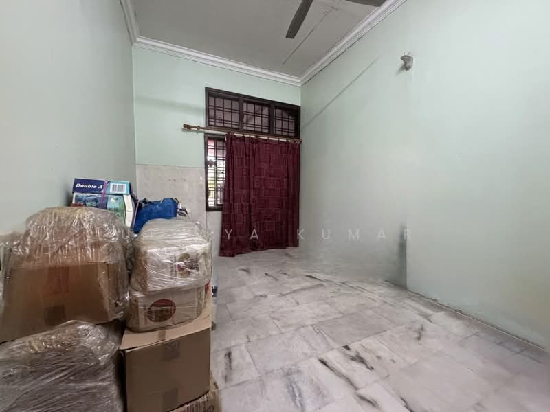 Rumah Teres untuk Dijual di Taman Sri Rawang (Rawang) - Uthaya Kumar - Interior - PropertyGuru.com.my