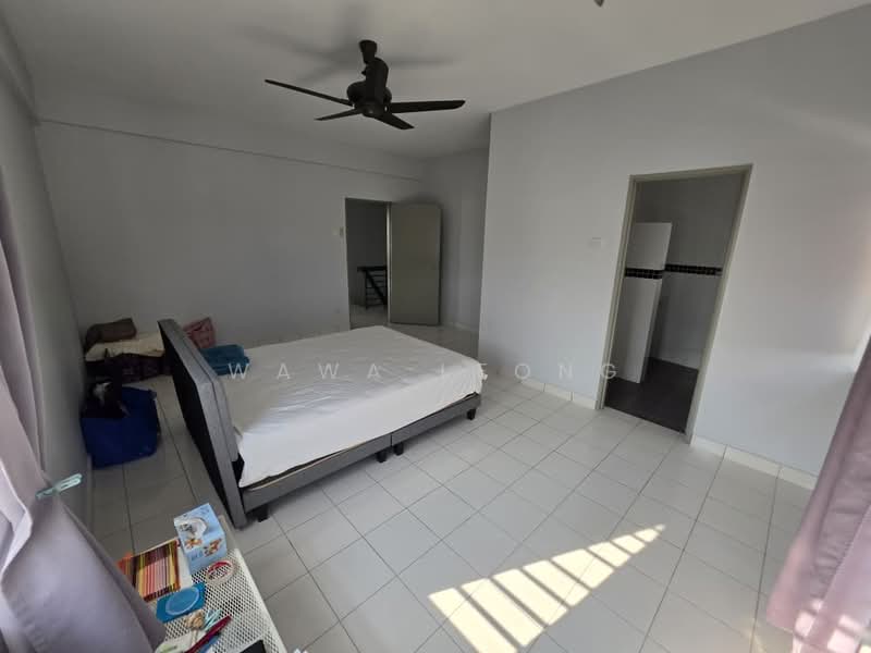 2-storey Terraced House for Sale in Taman Subang Impian (Shah Alam) - Wawa Leong - Bedroom - PropertyGuru.com.my