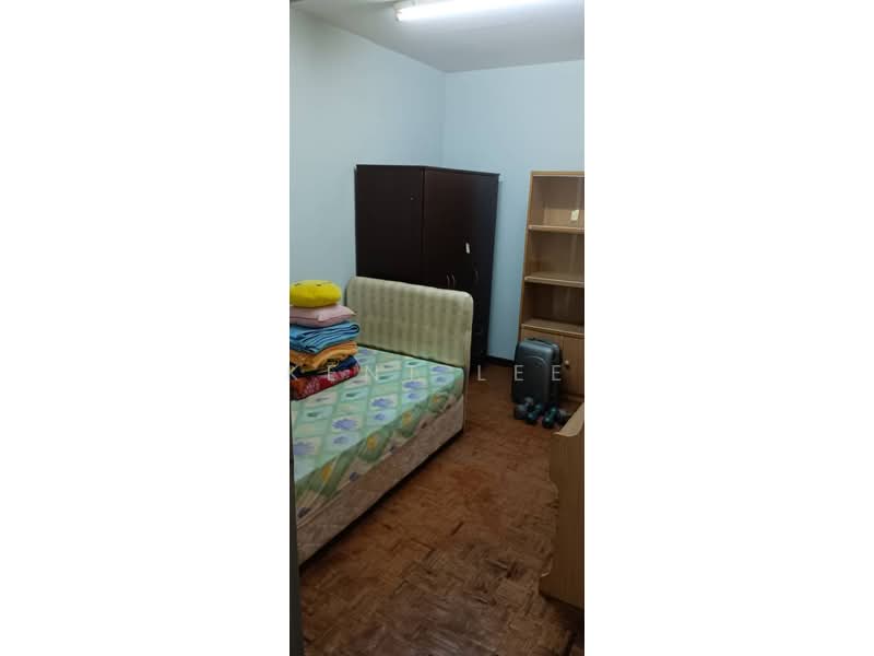 Rumah Flat untuk Dijual di Taman Sungai Besi - Kent Lee - Bedroom - PropertyGuru.com.my