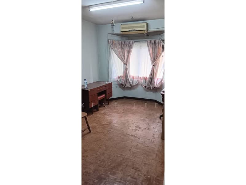 Rumah Flat untuk Dijual di Taman Sungai Besi - Kent Lee - Study - PropertyGuru.com.my