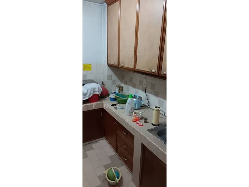 Rumah Flat untuk Dijual di Taman Sungai Besi - Kent Lee - Kitchen - PropertyGuru.com.my