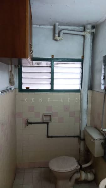 Rumah Flat untuk Dijual di Taman Sungai Besi - Kent Lee - Bathroom - PropertyGuru.com.my