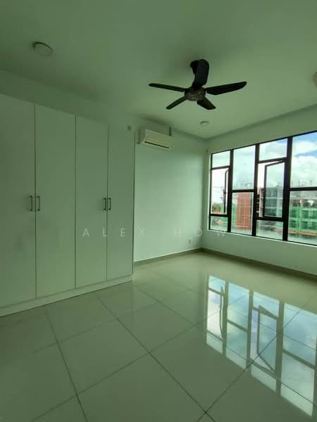 Apartment for Rent at Austin Regency (Pangsapuri Austin Perdana) - Alex How - Bedroom - PropertyGuru.com.my