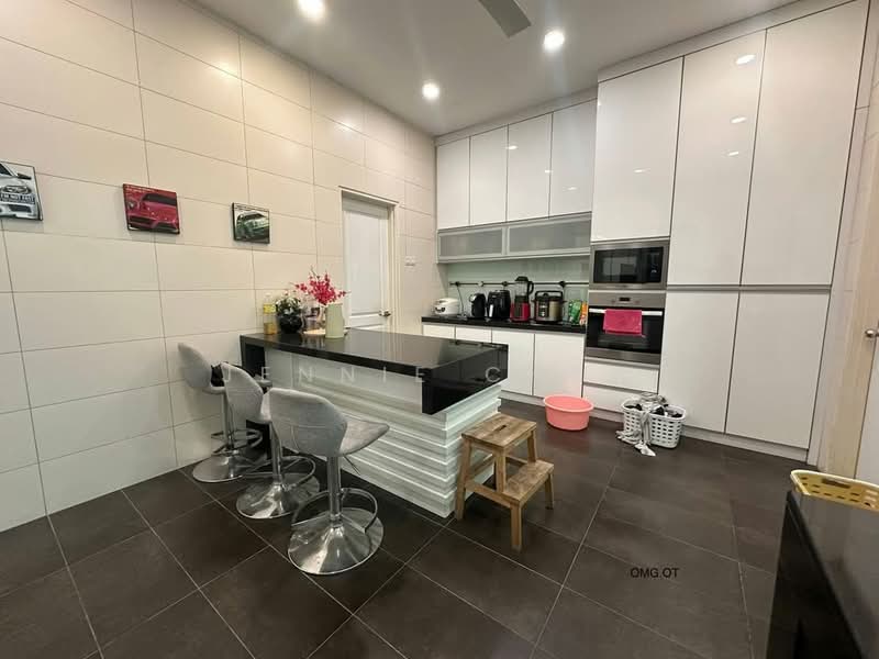 Bungalow House untuk Dijual di Ambang Botanic (Klang) - Jennie Chew - Kitchen - PropertyGuru.com.my