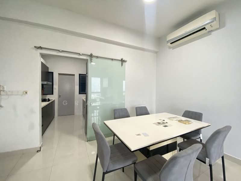 Servis Apartment untuk Disewa di 8 Kinrara - Grace Wong - Dining Room - PropertyGuru.com.my