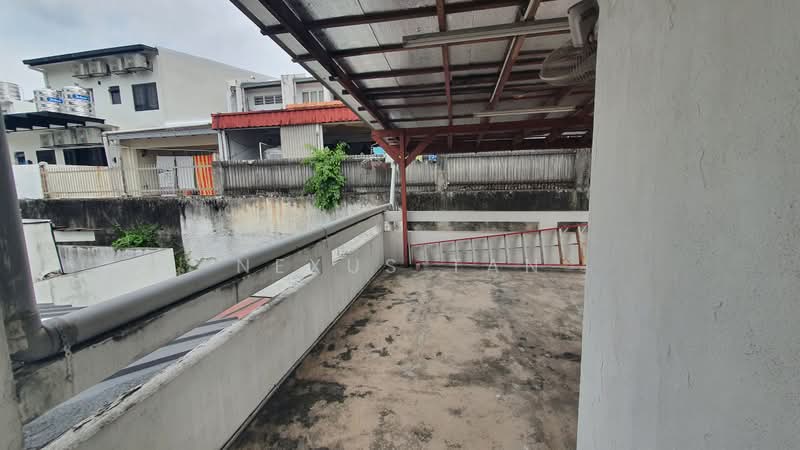 Rumah Berkembar untuk Dijual di Taman Desa (Kuala Lumpur) - Nexus Tan - Exterior - PropertyGuru.com.my