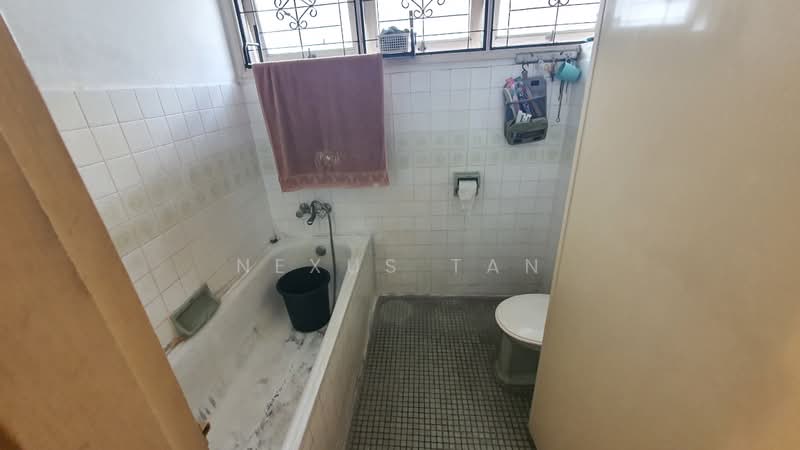 Rumah Berkembar untuk Dijual di Taman Desa (Kuala Lumpur) - Nexus Tan - Bathroom - PropertyGuru.com.my