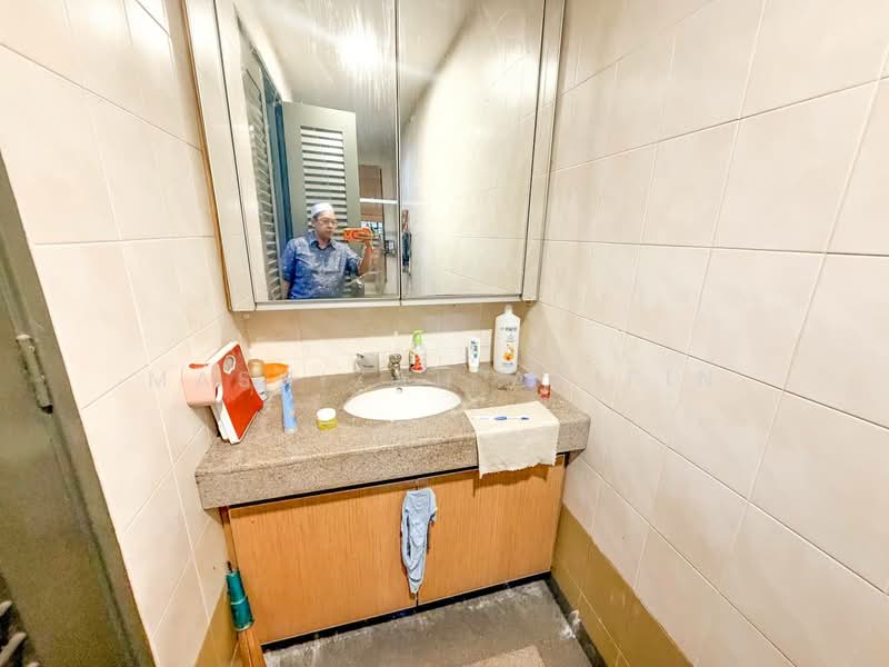 Rumah Teres 2 Tingkat untuk Dijual di Alam Damai (Cheras) - Masnizah Arifin - Bathroom - PropertyGuru.com.my