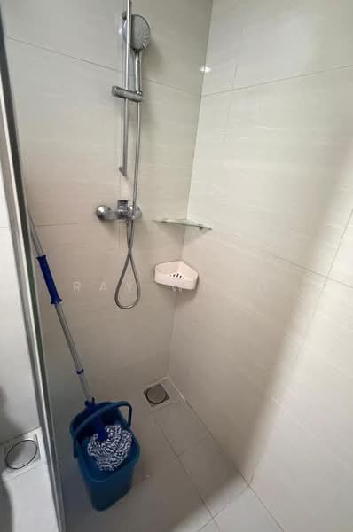 Service Residence for Rent at Puteri Cove Residences - Ray Wong - Bathroom - PropertyGuru.com.my