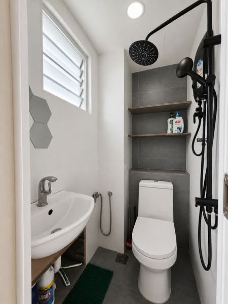 Apartment for Rent at Indah Kota Apartment - Lilly . - Bathroom - PropertyGuru.com.my