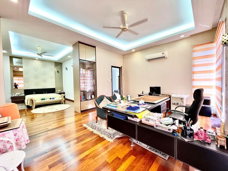 Rumah Banglo untuk Dijual di Ukay Bistari (Ulu Kelang) - Ahmad Fikri Amer Hamzah - Study - PropertyGuru.com.my