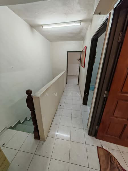 2-storey Terraced House for Sale in Kepong (Kuala Lumpur) - Sam Yap - Corridor - PropertyGuru.com.my