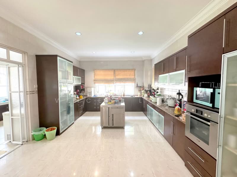 Bungalow for Sale in Selangor Polo Residency (Kota Damansara) - Vincent Liaw - Kitchen - PropertyGuru.com.my