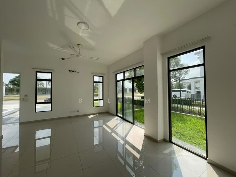 Rumah Teres 2 Tingkat untuk Disewa di Eco Grandeur (Puncak Alam) - Bill Lim - Living Room - PropertyGuru.com.my