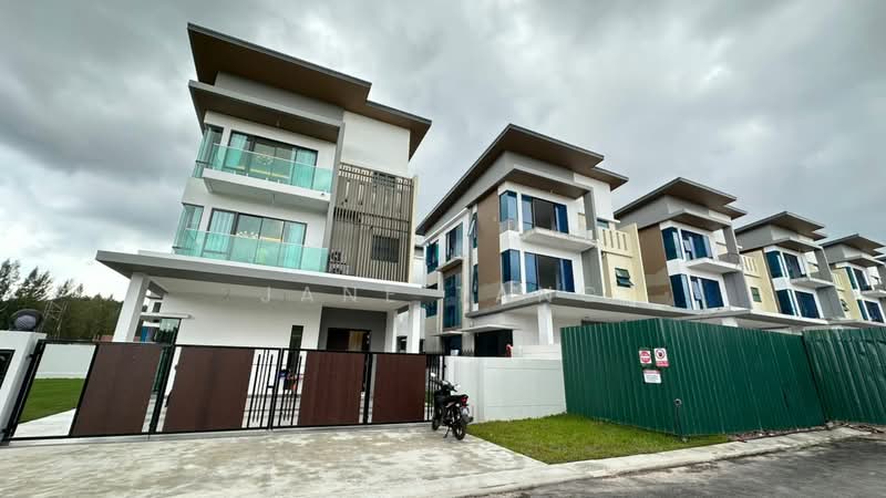 Link Bungalow for Sale in Horizon Hills (Iskandar Puteri (Nusajaya)) - Jane Tang - Exterior - PropertyGuru.com.my