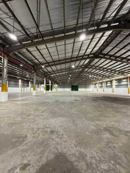 Warehouse for Rent in Bandar Bukit Raja (Klang) - Lim Jeon - Interior - PropertyGuru.com.my
