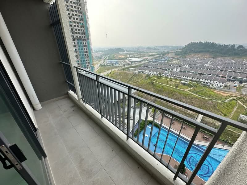 Kondominium untuk Dijual di Mori Residences - SK Luk - Balcony - PropertyGuru.com.my