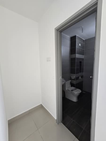 Rumah Teres untuk Disewa di Skudai (Johor) - Jessica Ma - Bathroom - PropertyGuru.com.my