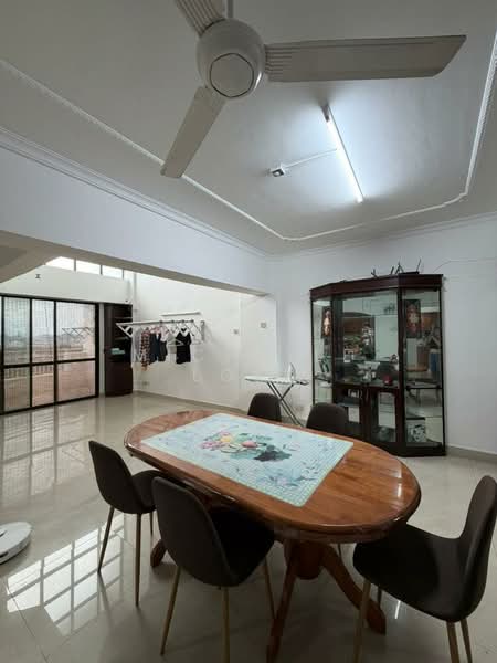 Kondominium untuk Disewa di Vista Komanwel B - Michelle Loke - Dining Room - PropertyGuru.com.my
