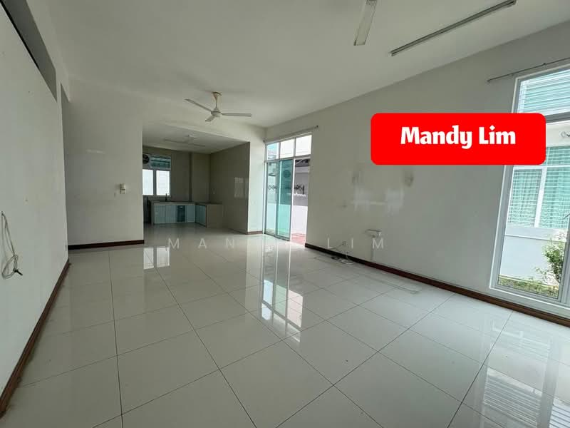 3-storey Terraced House for Sale in Gelugor (Penang) - Mandy Lim - Living Room - PropertyGuru.com.my