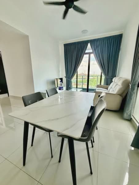 Servis Apartment untuk Disewa di Wave @ Marina Cove - Kevin Chua - Dining Room - PropertyGuru.com.my
