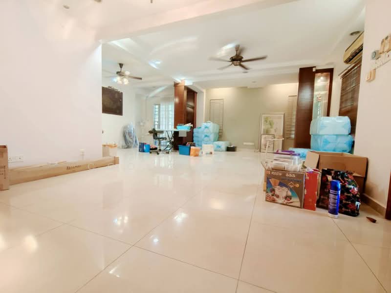 Rumah Teres 2 Tingkat untuk Dijual di Kota Kemuning (Shah Alam) - Cookie Cheah - Living Room - PropertyGuru.com.my
