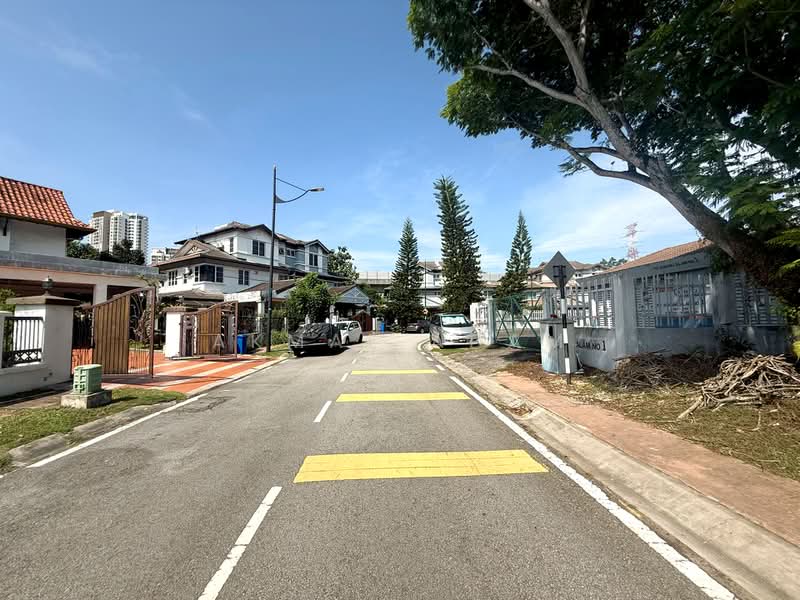Rumah Banglo untuk Dijual di Seksyen 27 (Shah Alam) - Akmal Adam - Exterior - PropertyGuru.com.my
