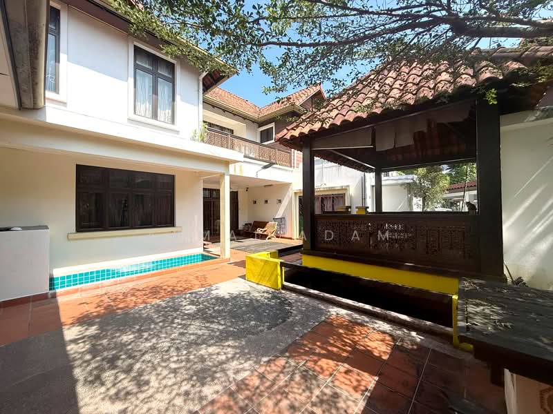 Rumah Banglo untuk Dijual di Seksyen 27 (Shah Alam) - Akmal Adam - Exterior - PropertyGuru.com.my