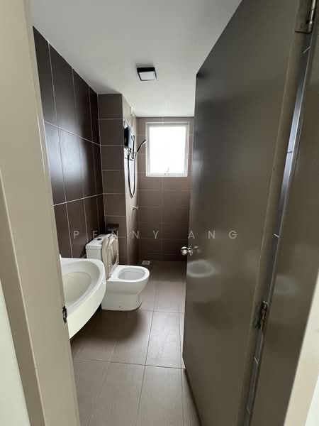 Kondominium untuk Dijual di Platinum Splendor Residence - Penny Ang - Bathroom - PropertyGuru.com.my